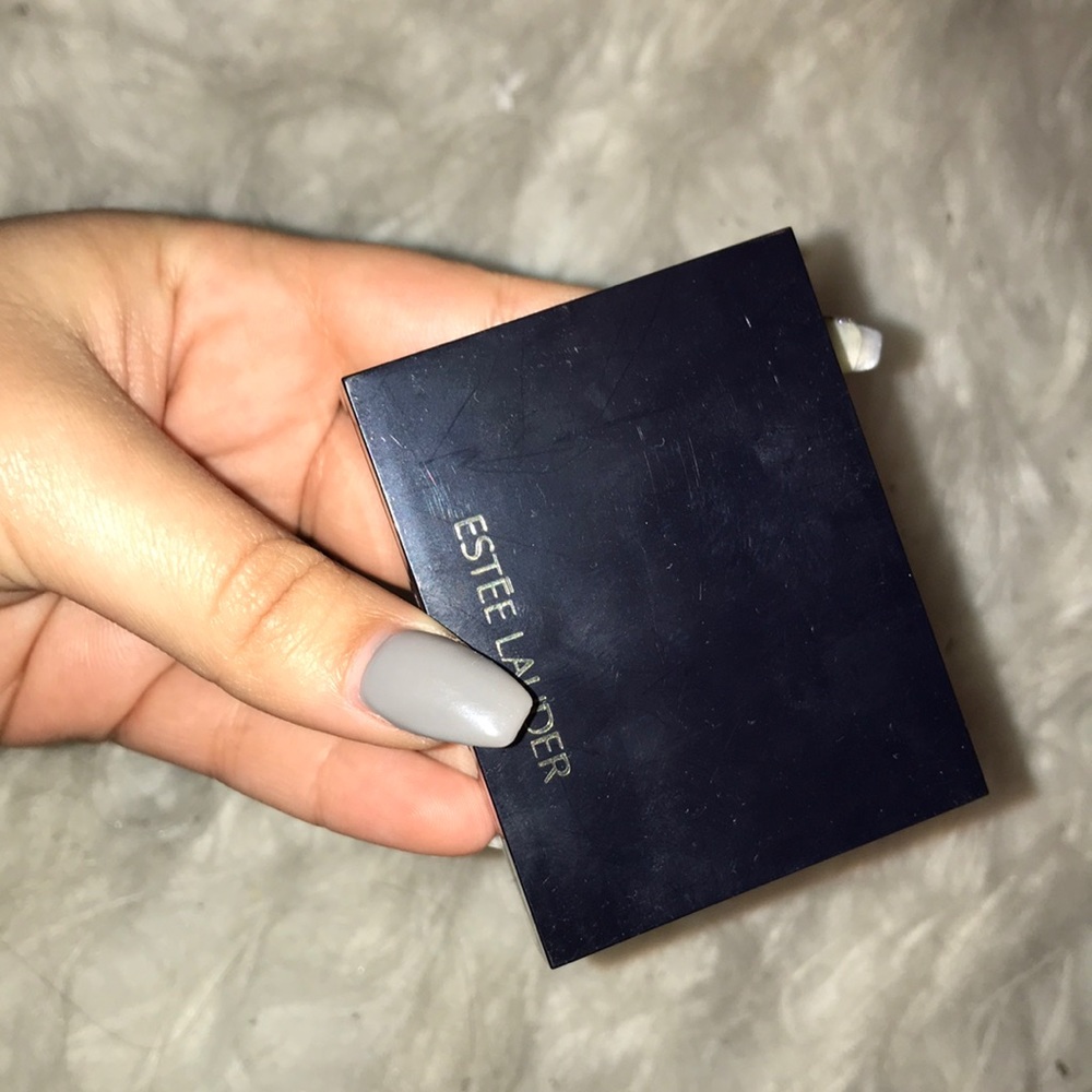 Estēe Lauder mini eyeshadow palette